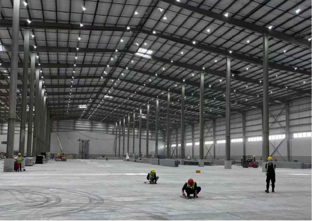 广州晨鑫承建迪拜保税区仓储升级项目