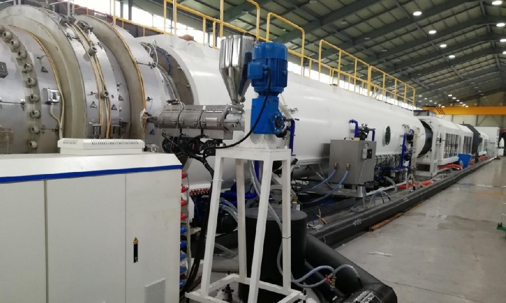 湖北汇烽塑管引进全自动生产线